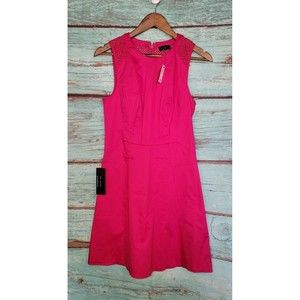 NWT The Limited Woman’s Sleeveless Dress Laser Cut Pink  Size 2